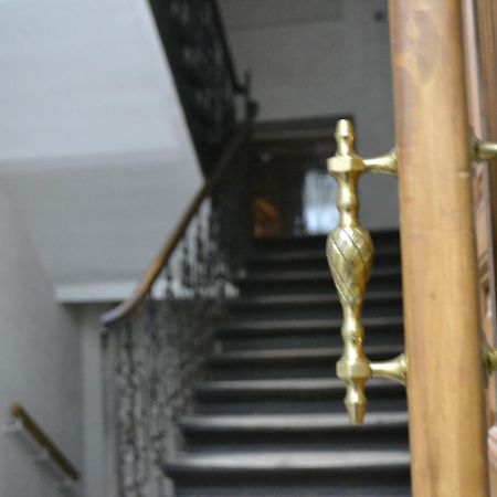Lux Apartament На Левицького 利沃夫 外观 照片