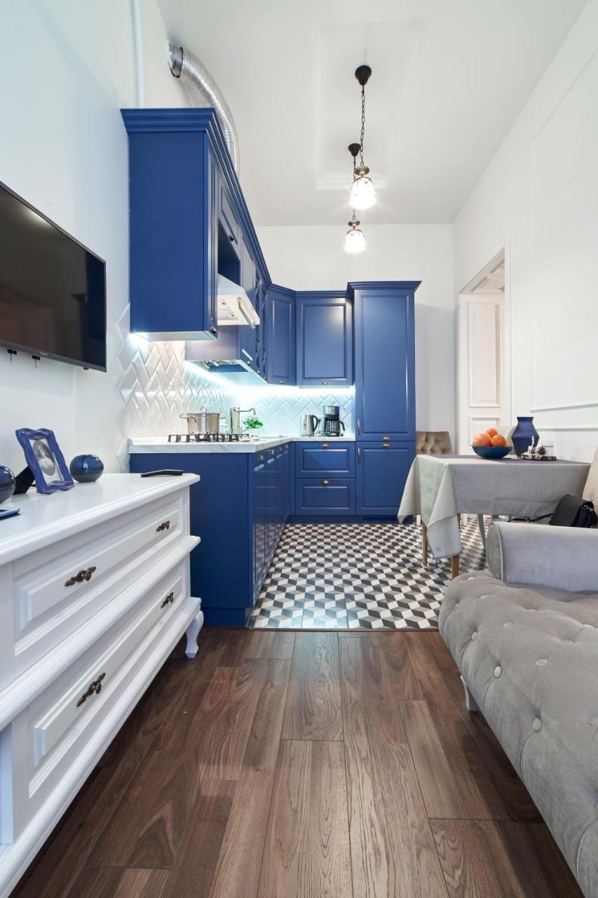 Lux Apartament На Левицького 利沃夫 外观 照片
