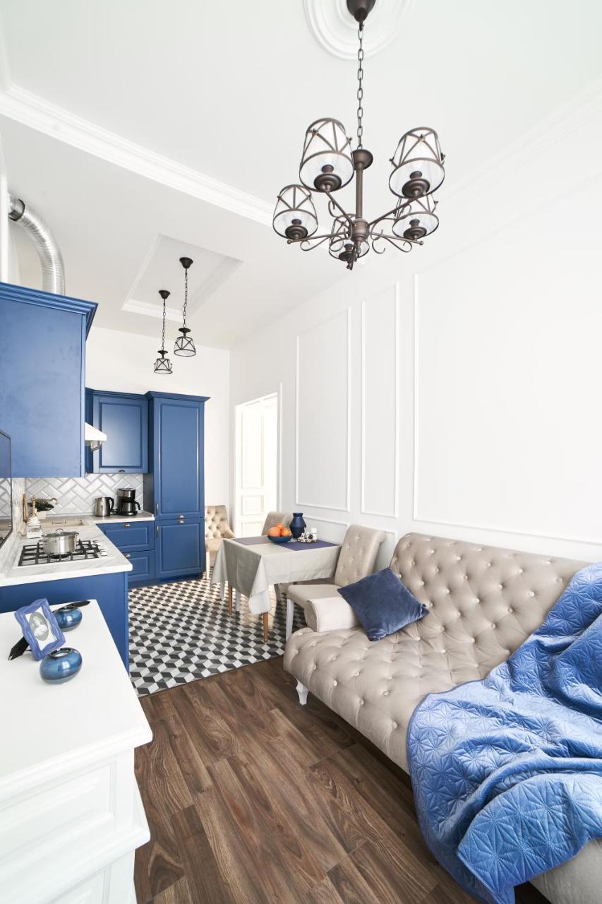 Lux Apartament На Левицького 利沃夫 外观 照片